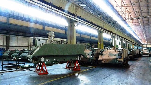 m113